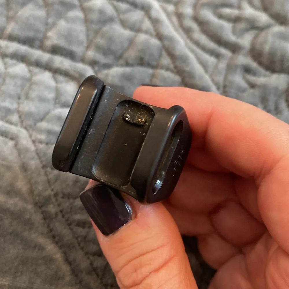 Fitbit band bundle and charger - 4 piece set